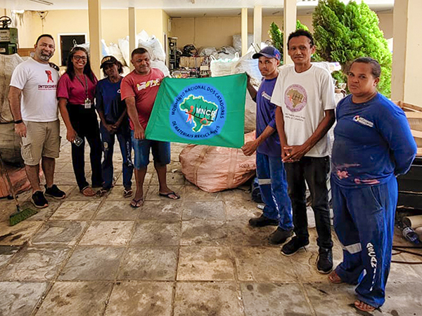 ASCAMARVA recebe visita do presidente do Movimento Nacional dos Catadores de Recicláveis